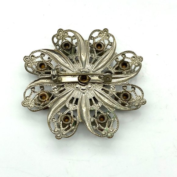 Vintage Silver Tone Filigree Brooch with Flower Shape and Clear Crystals, Floral - Picture 4 of 5